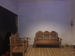 Alesseo Backpackers - Hostel