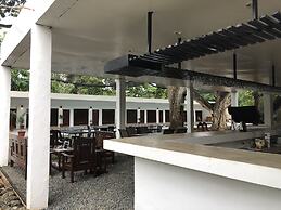 Alesseo Backpackers - Hostel