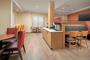 TownePlace Suites by Marriott College Park