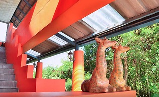 Anda Orange Pier Guesthouse