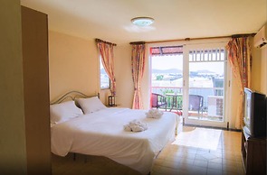 Anda Orange Pier Guesthouse