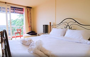 Anda Orange Pier Guesthouse