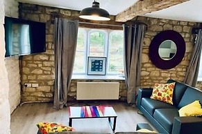 Old Fleece Apartments