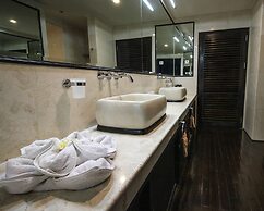 Le Mirage Villa Santai