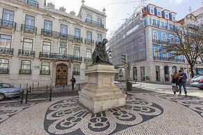 Downtown Chiado by Homing