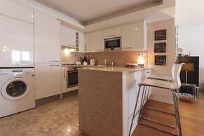 Downtown Chiado by Homing