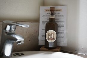 somewhere nice - Hostel