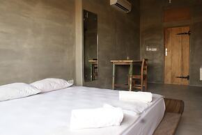 somewhere nice - Hostel