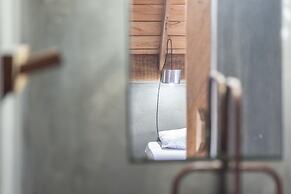 somewhere nice - Hostel