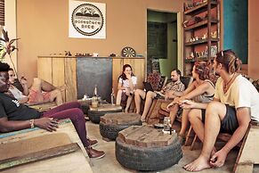 somewhere nice - Hostel