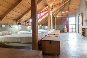 somewhere nice - Hostel