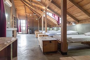 somewhere nice - Hostel