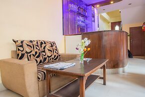 Traveler's Holiday Inn