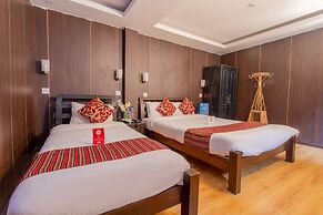 Traveler's Holiday Inn