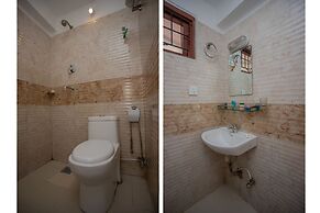 Traveler's Holiday Inn