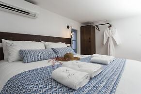 Blue Jasmine Suites