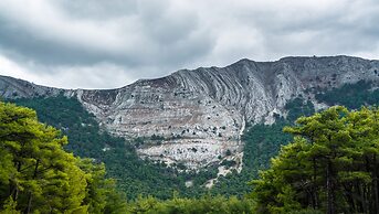 Limeri Traditional Guest House