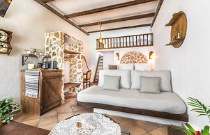 Limeri Traditional Guest House