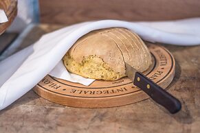 Limeri Traditional Guest House