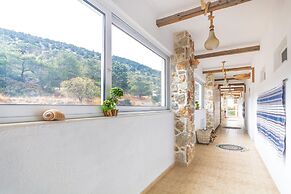 Limeri Traditional Guest House