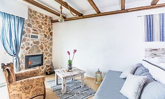 Limeri Traditional Guest House