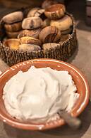 Limeri Traditional Guest House