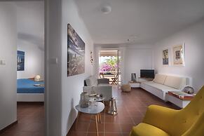 Sea front Athena Sounion Apartment