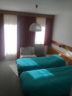 Hotel Alpenrose