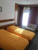 Hotel Alpenrose