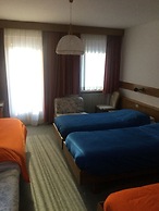 Hotel Alpenrose