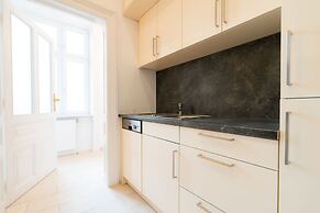 Vienna Residence Spacious Viennese Apartment for up to 5 Happy Guests