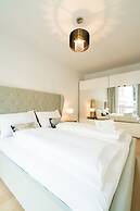 Vienna Residence Spacious Apartment for up to 4 Guests Directly at the