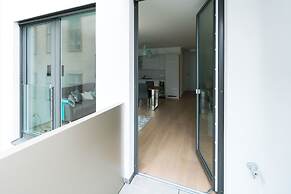 Vienna Residence Spacious Apartment for up to 4 Guests Directly at the