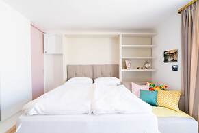 Vienna Residence Stylish apartment with terrace and air conditioning n