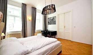 Vienna Residence Great Home for 4 People Near the Famous Schloss Schoe