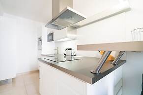 Vienna Residence Elegant Apartment for 2 Near the Famous Mariahilferst