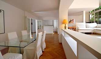 Vienna Residence High-class Luxury Apartment for up to 6 Happy Guests
