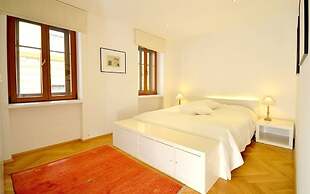 Vienna Residence High-class Luxury Apartment for up to 6 Happy Guests