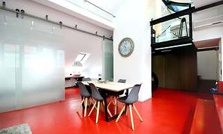 Vienna Residence Luxury Apartment for 4 With Rooftop Terrace and Uncom