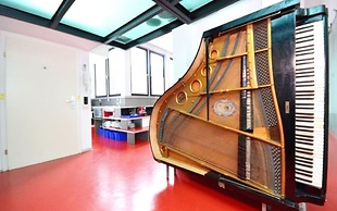 Vienna Residence Luxury Apartment for 4 With Rooftop Terrace and Uncom