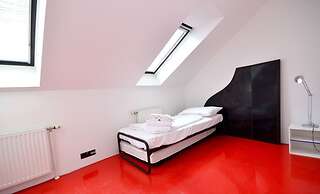 Vienna Residence Luxury Apartment for 4 With Rooftop Terrace and Uncom