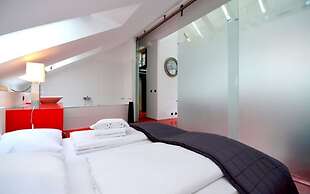 Vienna Residence Luxury Apartment for 4 With Rooftop Terrace and Uncom