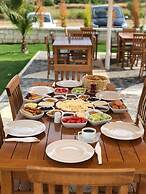 Bozcaada Ersin Konak