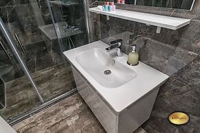 Bozcaada Ersin Konak