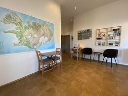 Dalshöfði Guesthouse