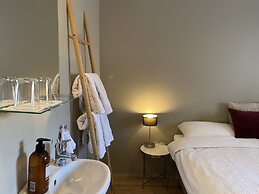 Dalshöfði Guesthouse