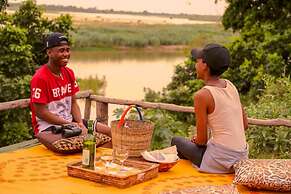 Selous Butembo Tented Lodge Lotus
