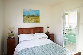 The Control Tower Vegetarian B&B