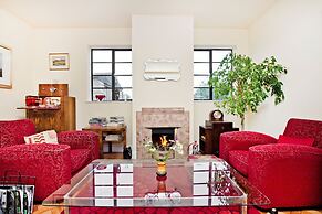 The Control Tower Vegetarian B&B