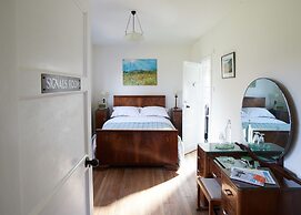 The Control Tower Vegetarian B&B